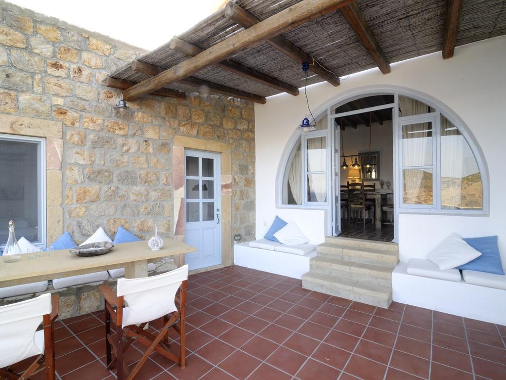 Onar Patmos Apartment Grikos Bay  Стая снимка