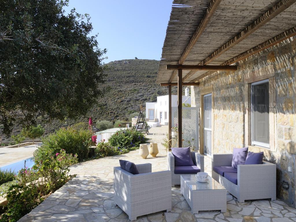 Onar Patmos Apartment Grikos Bay  Стая снимка